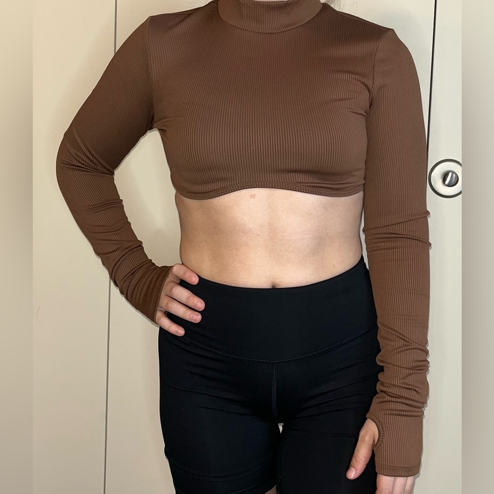 H&M Cropped Longsleeve Brown Turtleneck